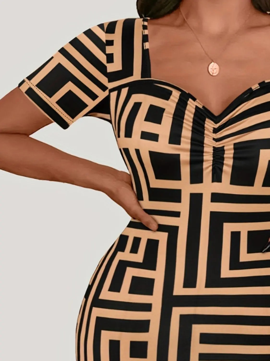 Blair Size Inclusive Sweetheart Neck Short Sleeve Mini Dress - ThingsWeUseAndLove