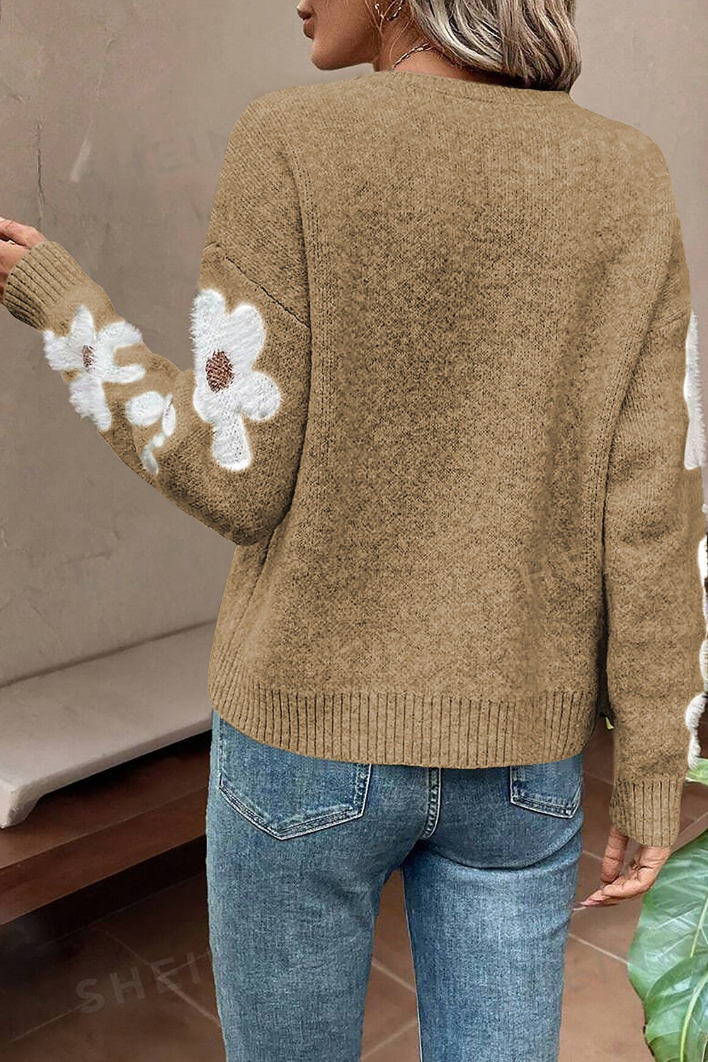 Paix Flower Round Neck Long Sleeve Sweater - ThingsWeUseAndLove