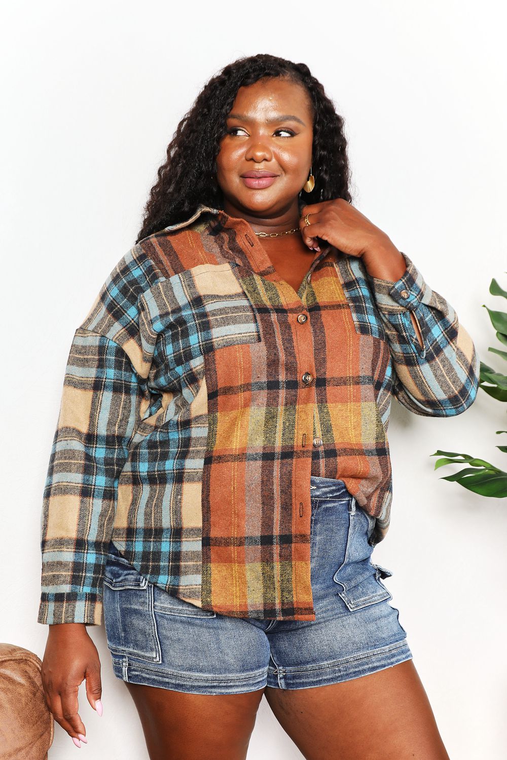 Plaid Curved Hem Shirt Jacket with Breast Pockets - ThingsWeUseAndLove 