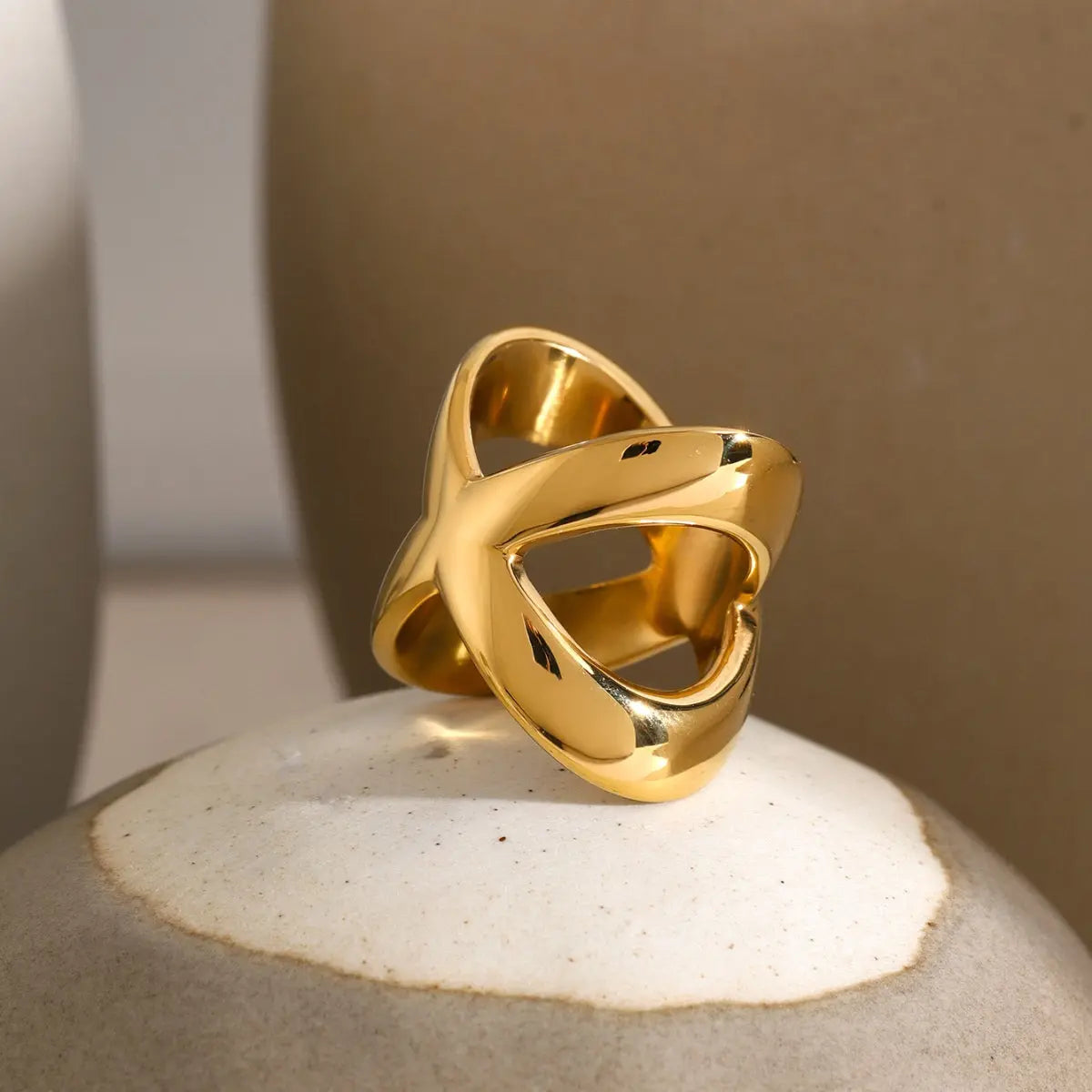 18K Gold-Plated Crisscross Ring - ThingsWeUseAndLove 