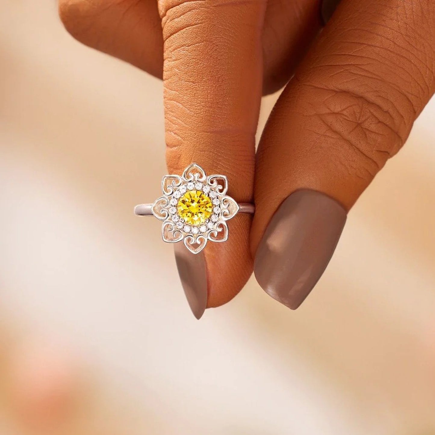 Flower Shape Zircon Platinum-Plated 925 Sterling Silver Ring - ThingsWeUseAndLove 