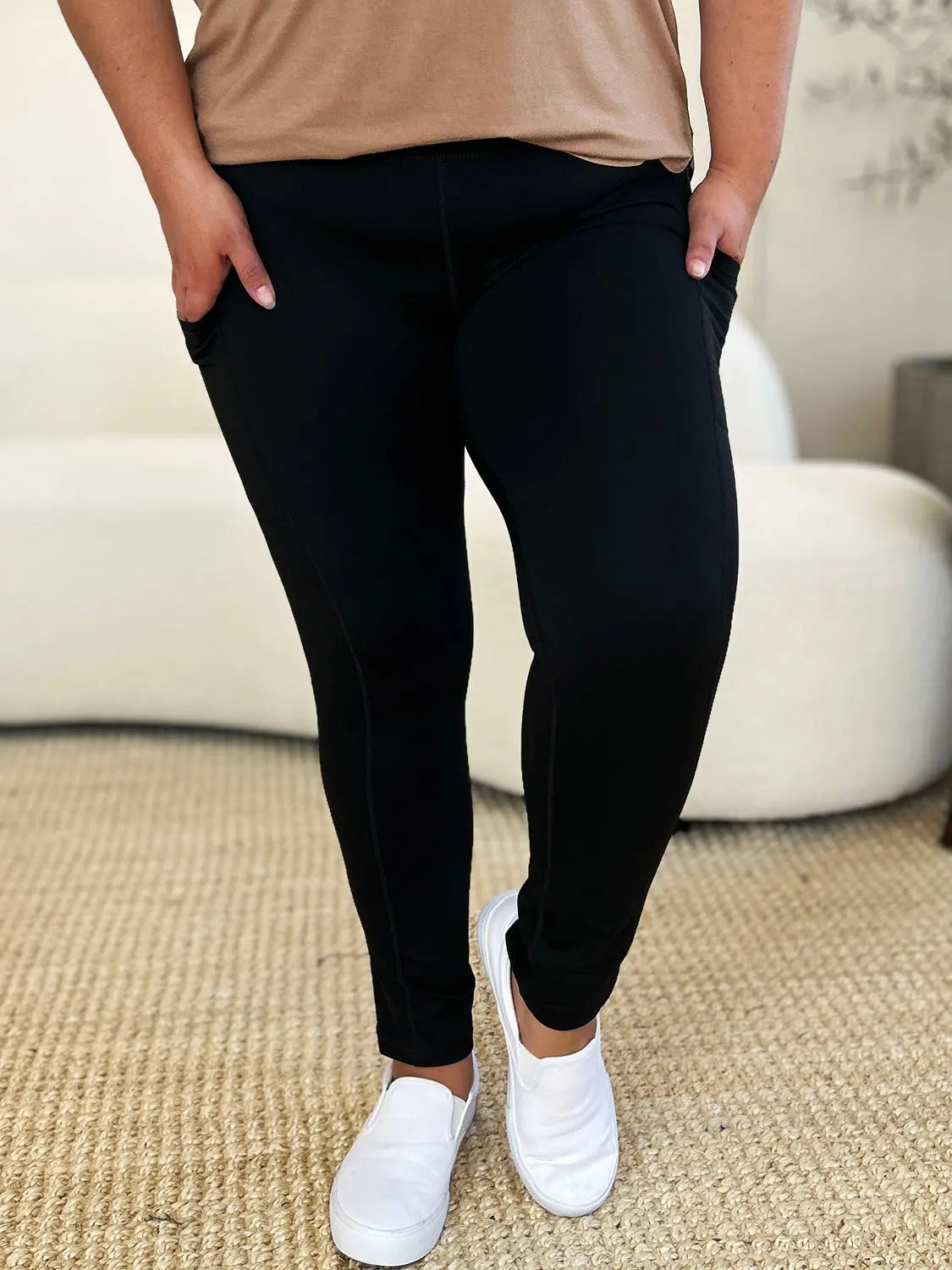 Ainsley Wide Waistband Sports Leggings - ThingsWeUseAndLove 