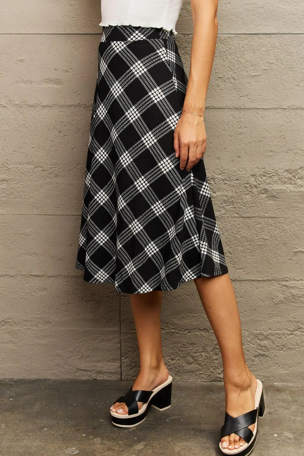 Wide Waistband Knee Length Skirt - ThingsWeUseAndLove 