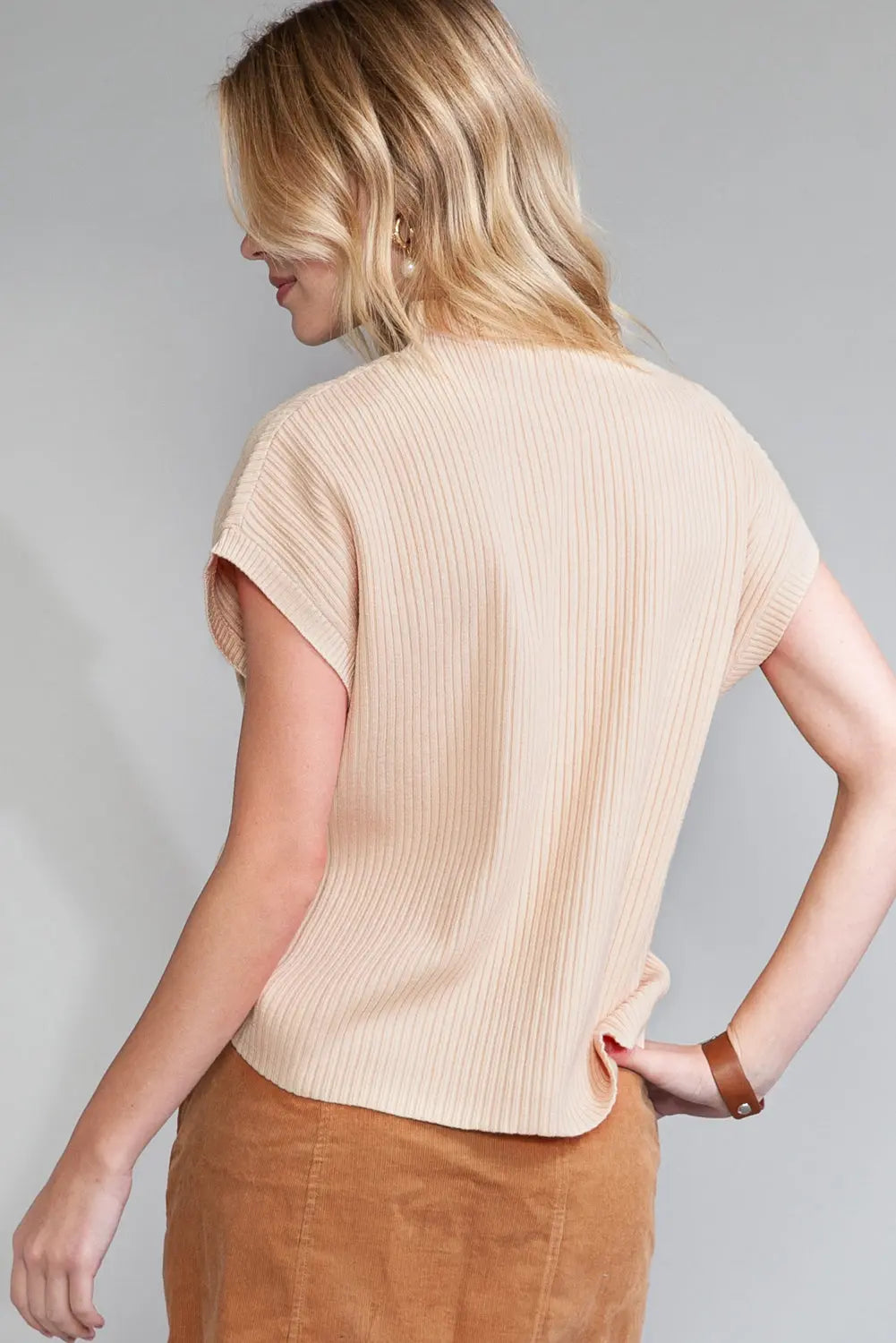 Gold Flame Patch Pocket Ribbed Knit Short Sleeve Sweater - ThingsWeUseAndLove 