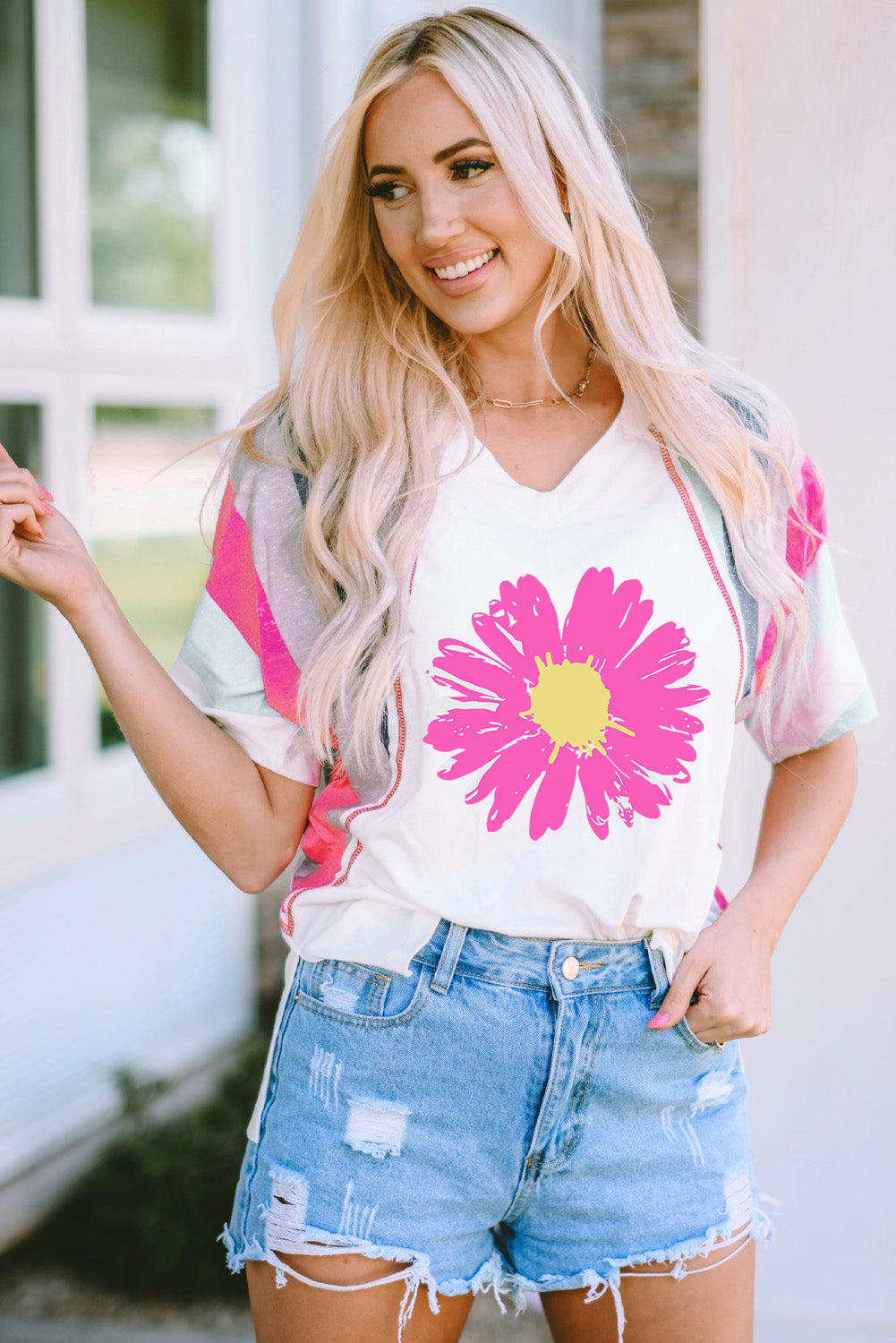 Daisy Graphic V-Neck Half Sleeve T-Shirt - ThingsWeUseAndLove 