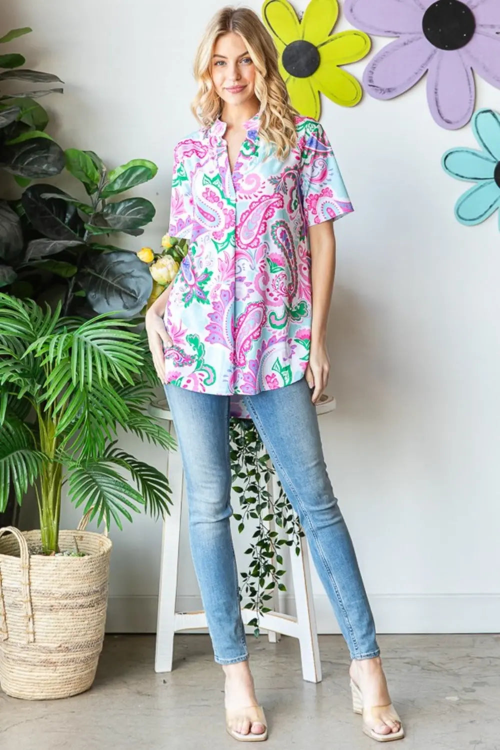 Rhea Size-Inclusive Paisley Print Short Sleeve Top - ThingsWeUseAndLove 