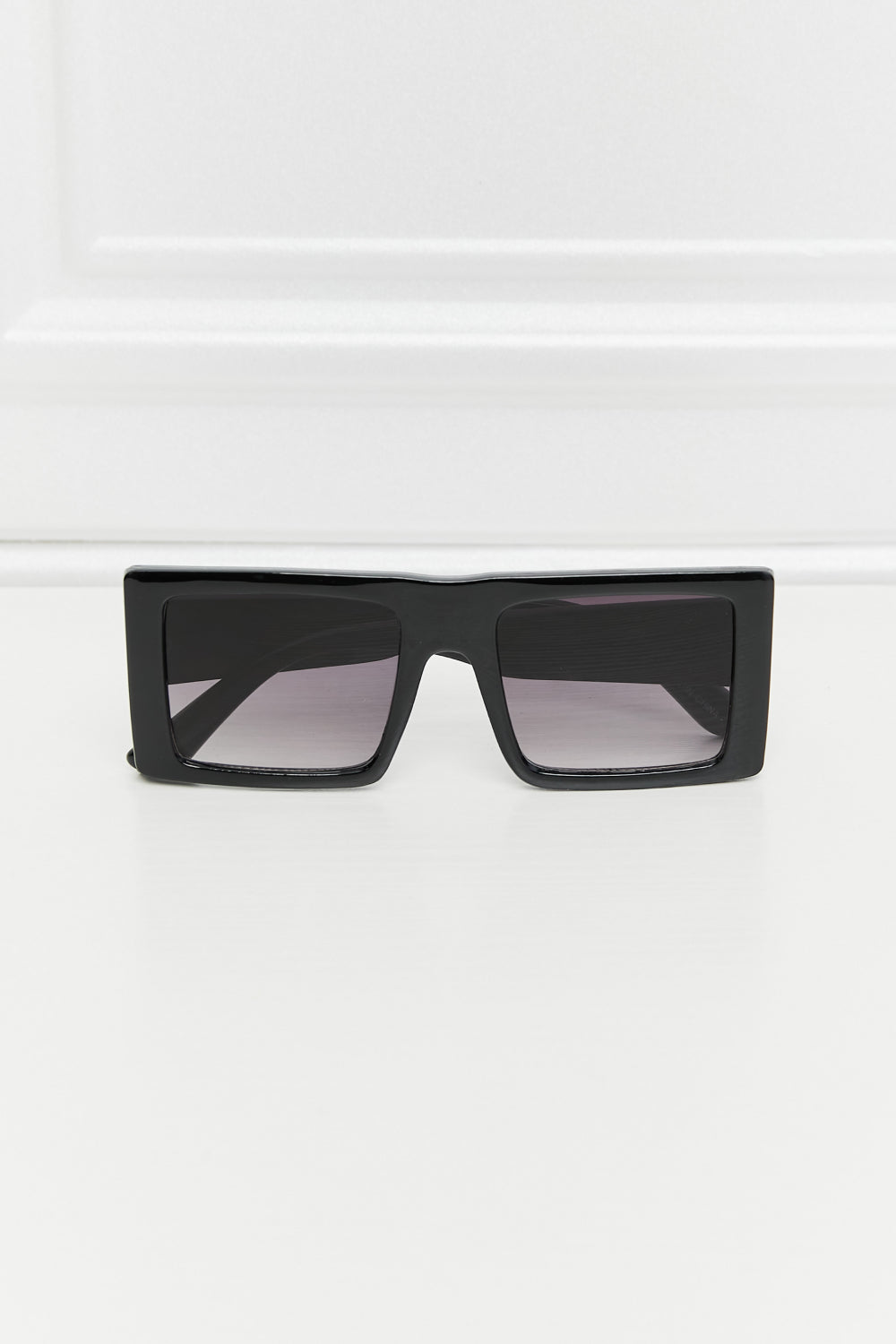 Square Polycarbonate Sunglasses - ThingsWeUseAndLove