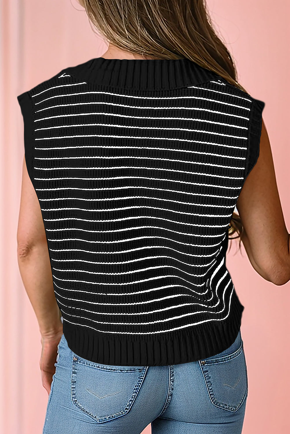Turn-down Collar Sleeveless Knitted Top - ThingsWeUseAndLove 