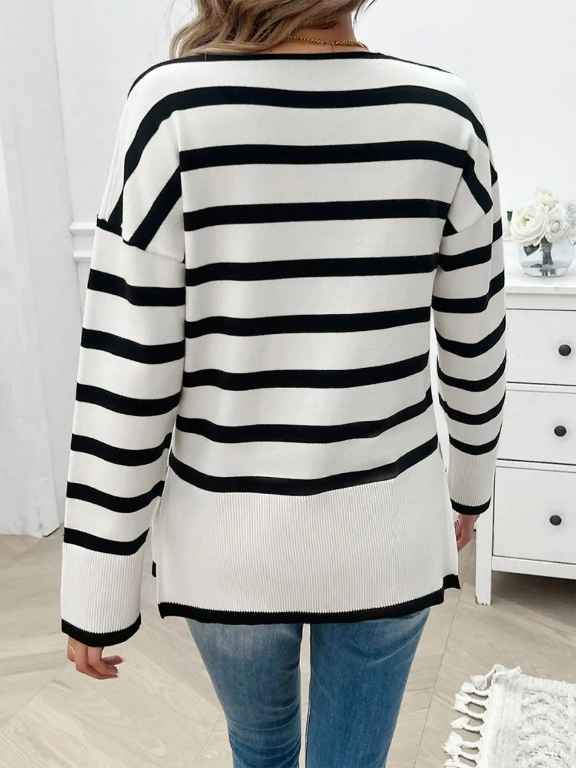 Striped V-Neck Long Sleeve Knit Top - ThingsWeUseAndLove 