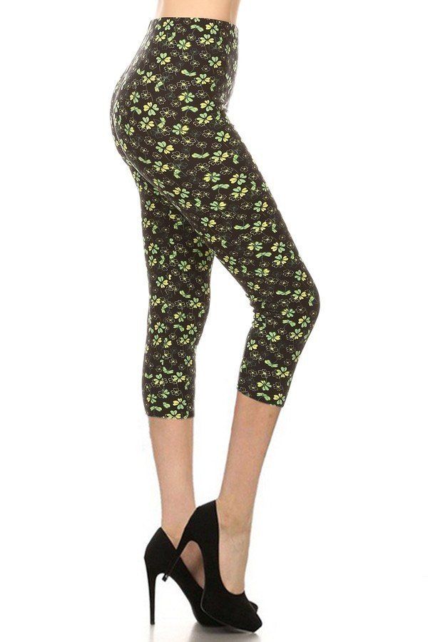 Clover Print, High Rise, Fitted Capri Leggings - ThingsWeUseAndLove 