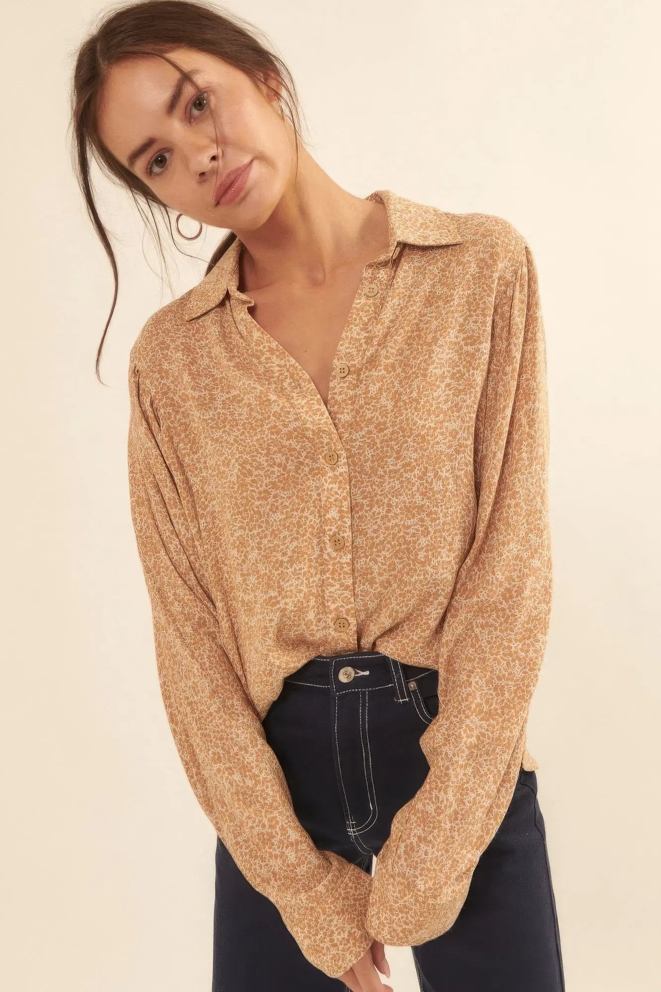 Collared Neckline Floral-print Shirt - ThingsWeUseAndLove 