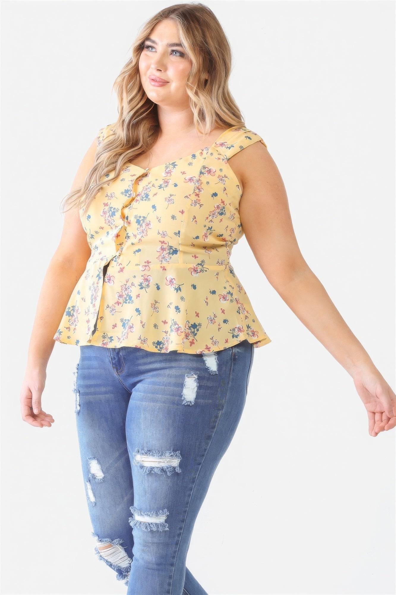 Plus Floral Button-up Sleeveless Flare Hem Top - ThingsWeUseAndLove 