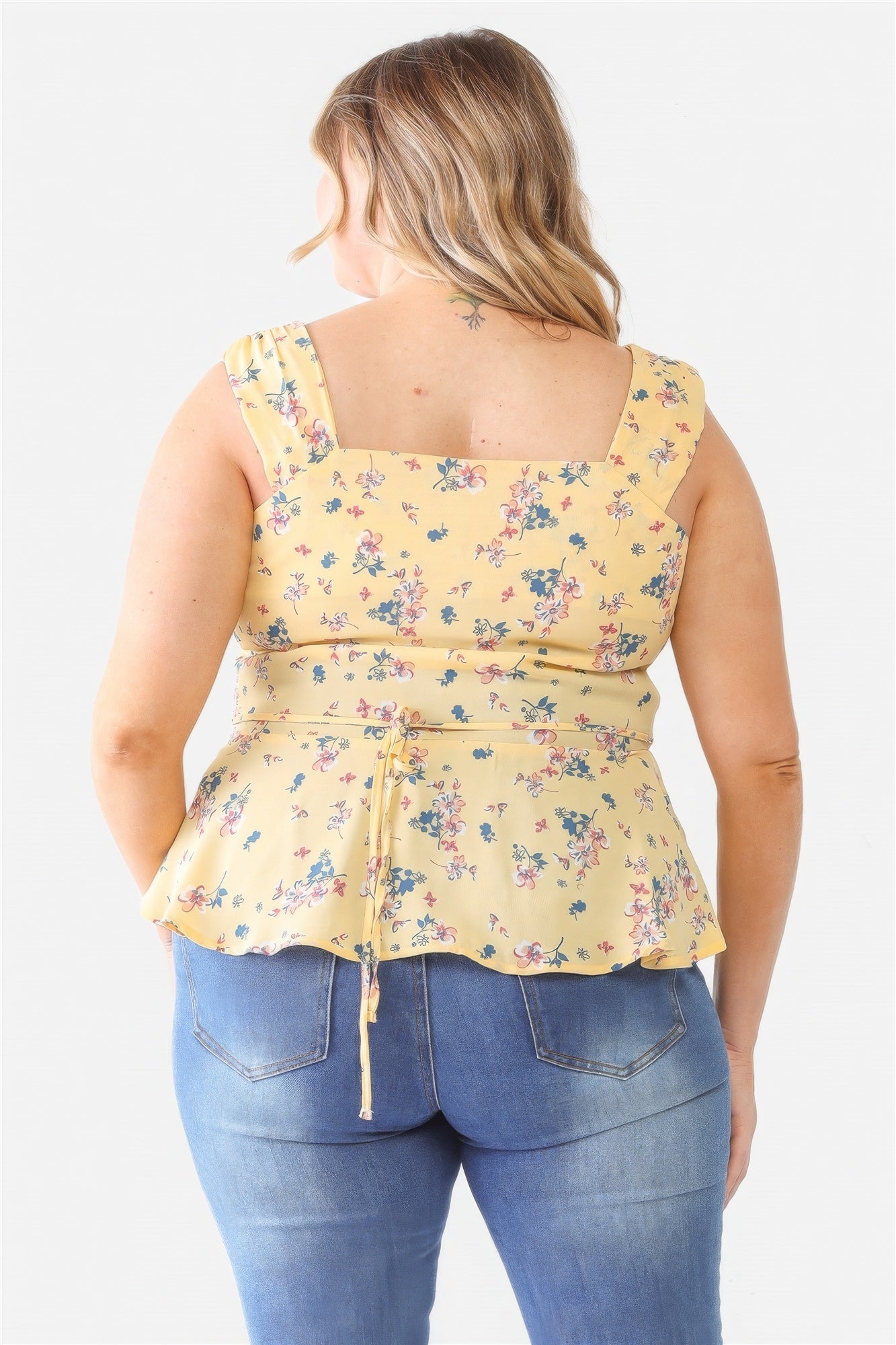 Plus Floral Button-up Sleeveless Flare Hem Top - ThingsWeUseAndLove 