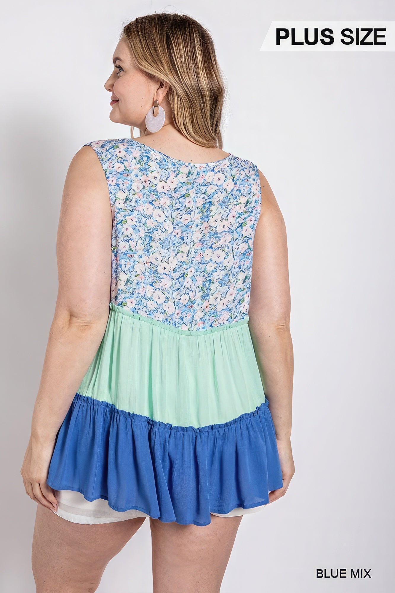 Floral Color Block Ruffle Detail Tiered V-neck Top - ThingsWeUseAndLove 