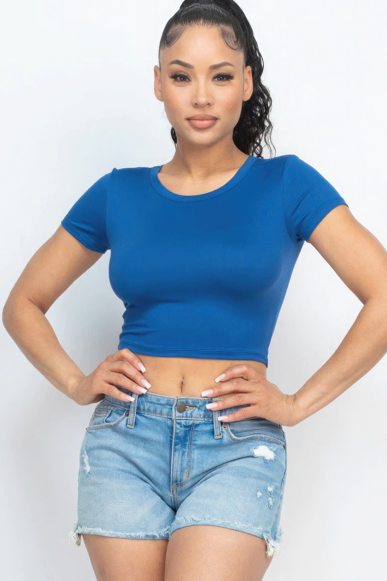 Short Sleeve Roundneck Crop Top - ThingsWeUseAndLove 