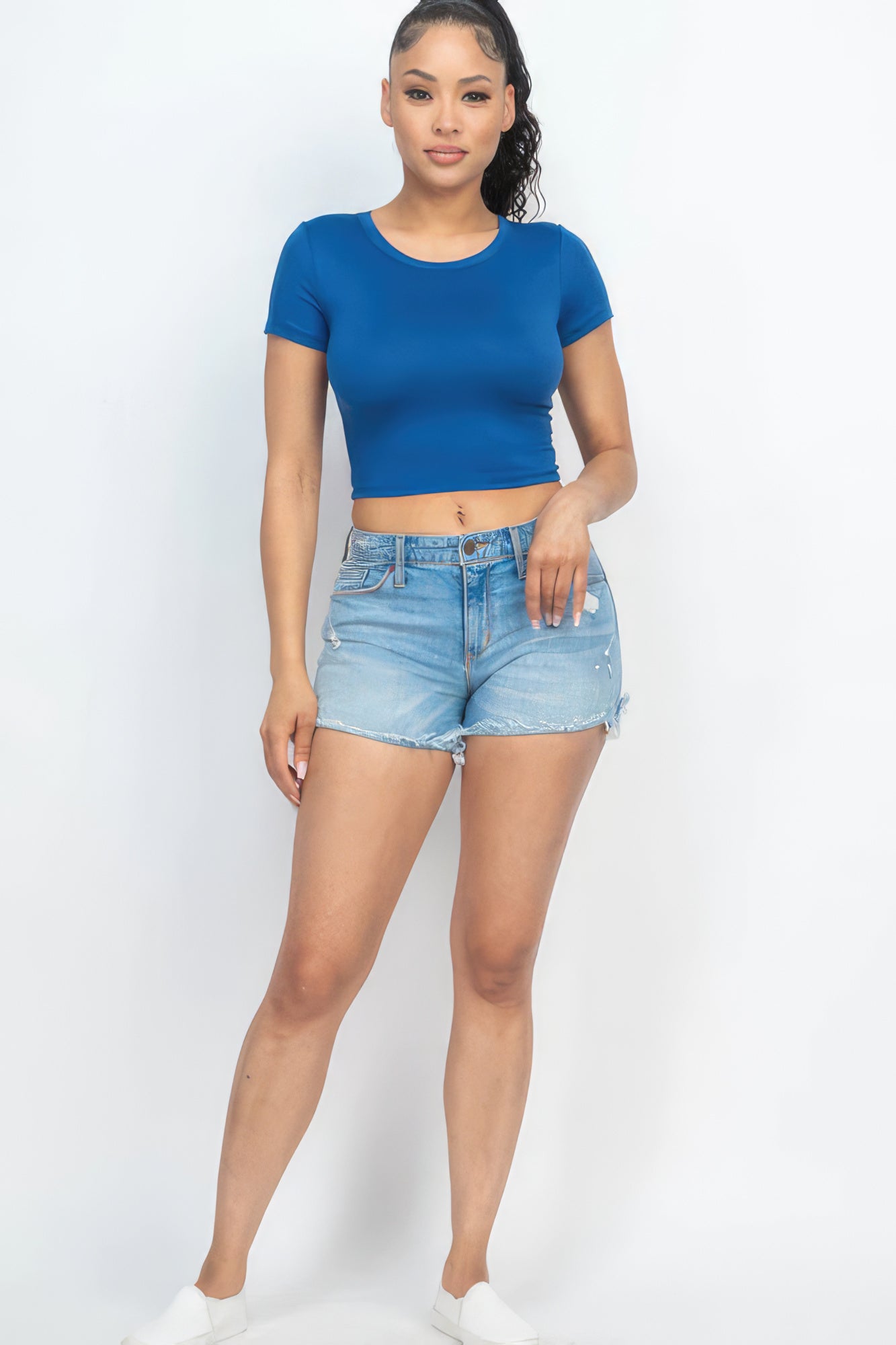 Short Sleeve Roundneck Crop Top - ThingsWeUseAndLove 