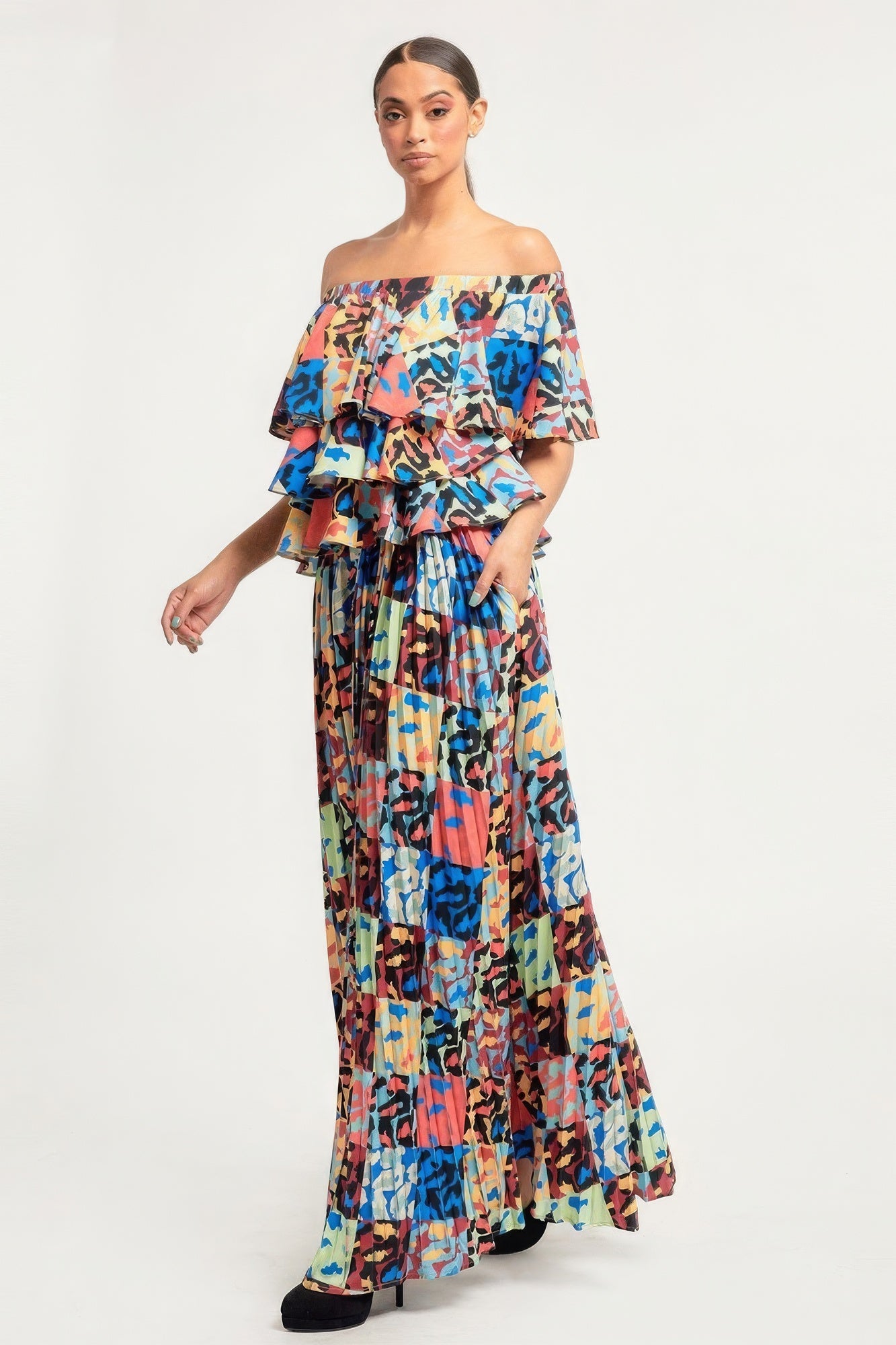 Printed Ruffle Top And Pleated Skirt Set - ThingsWeUseAndLove 