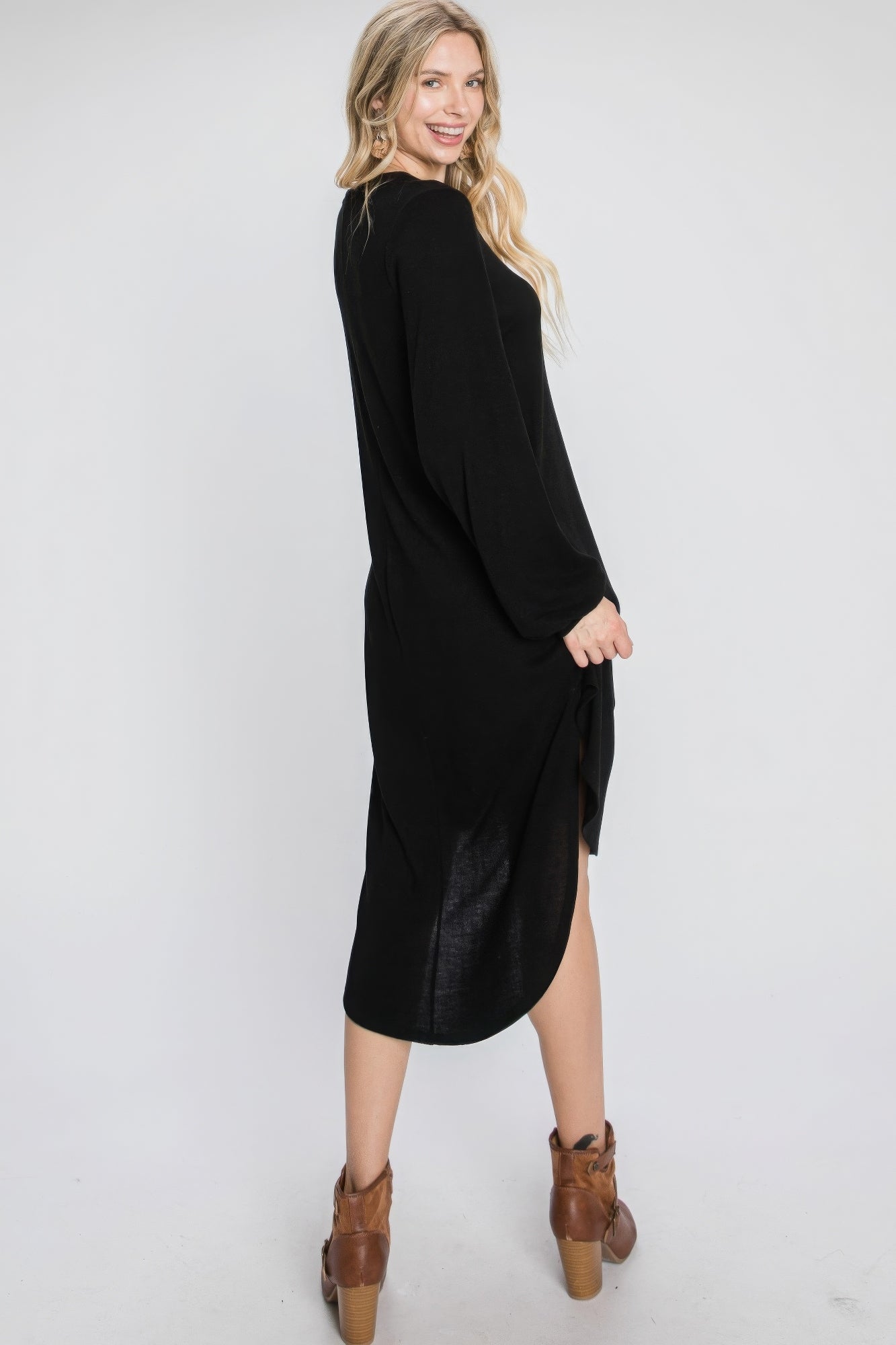 Minimal Long Sleeve Midi Dress - ThingsWeUseAndLove 