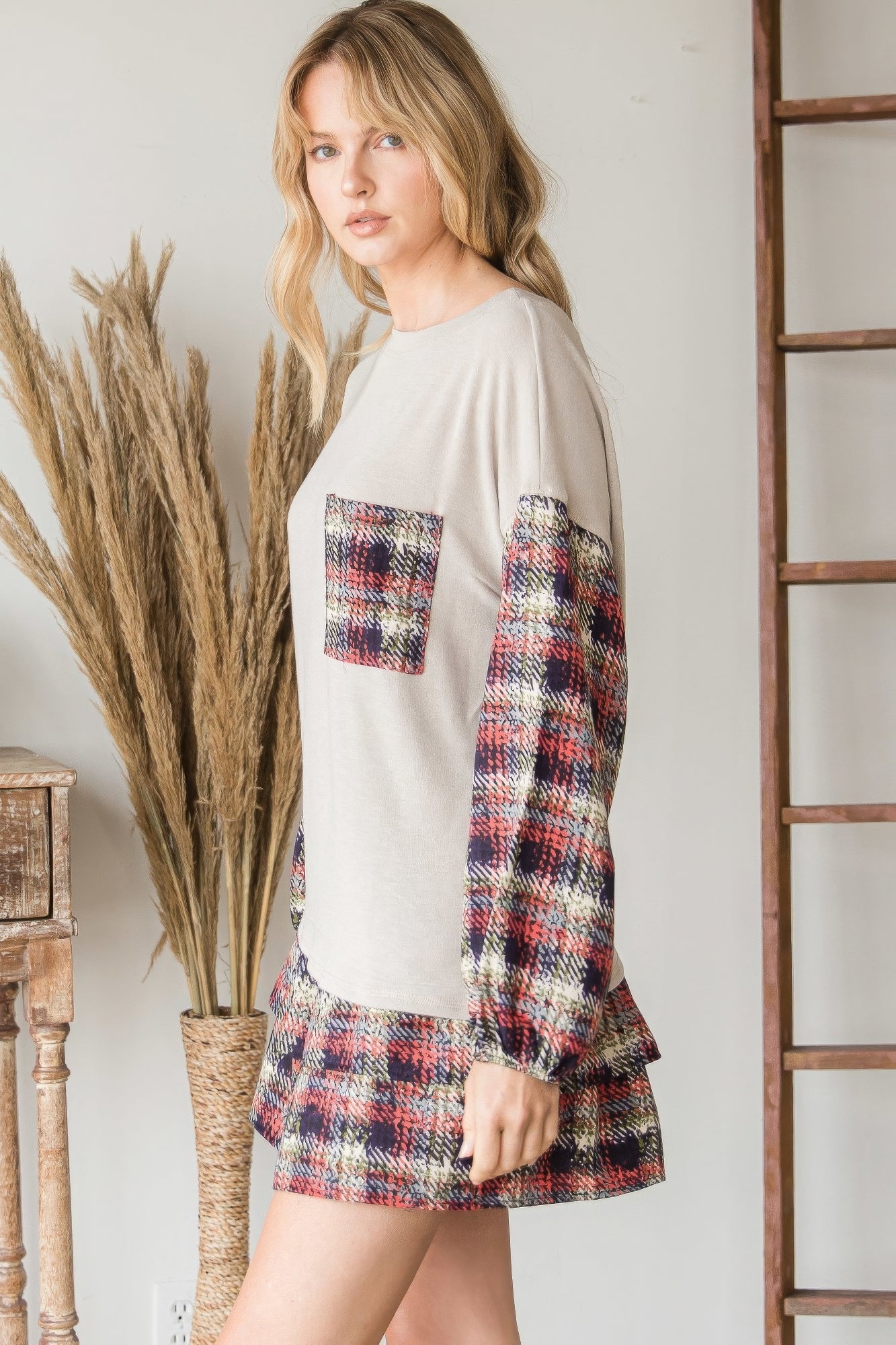 Stylish Sweater Top - ThingsWeUseAndLove 