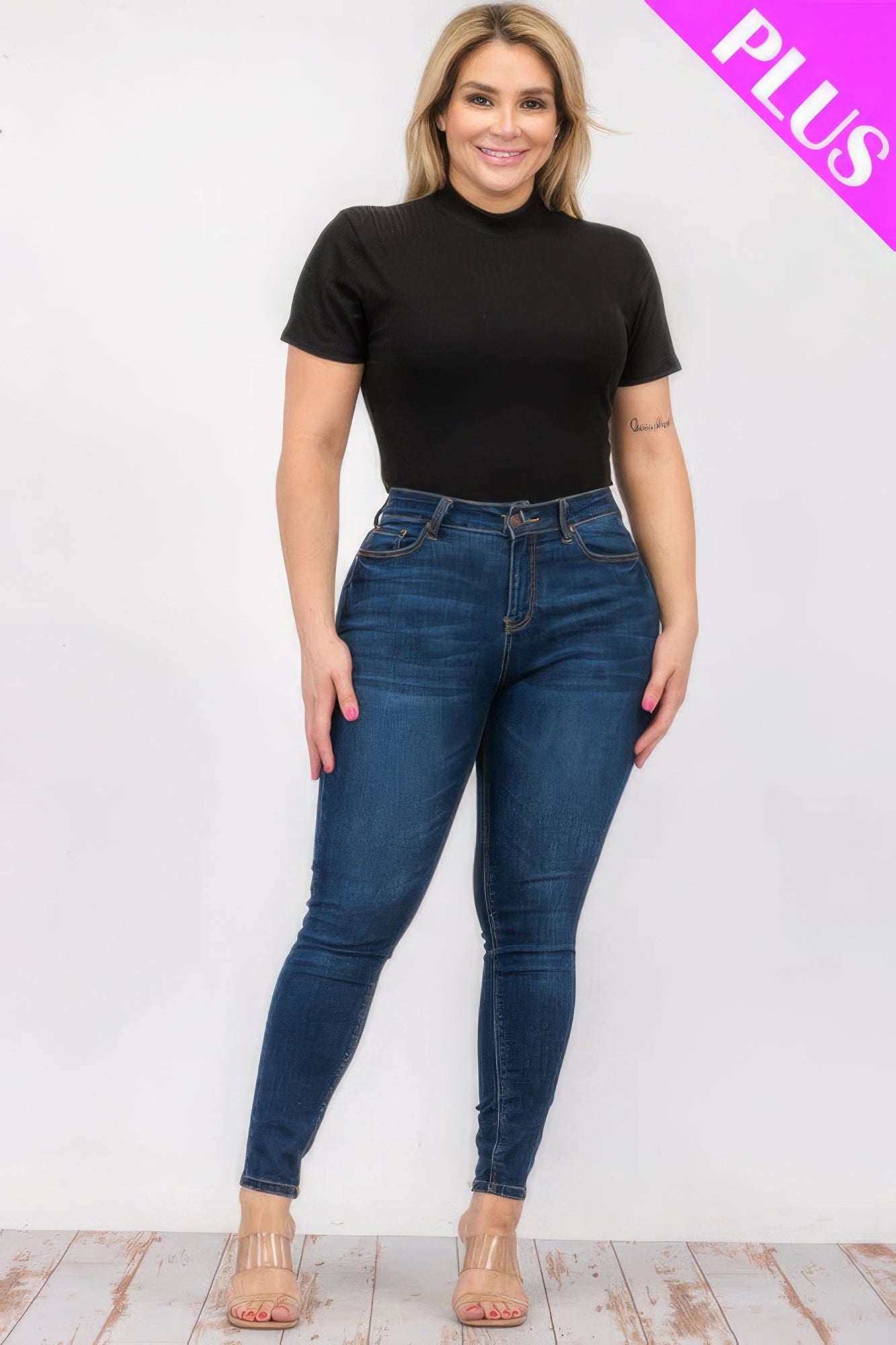 Plus Size Ribbed Short Sleeve Bodysuit - ThingsWeUseAndLove 