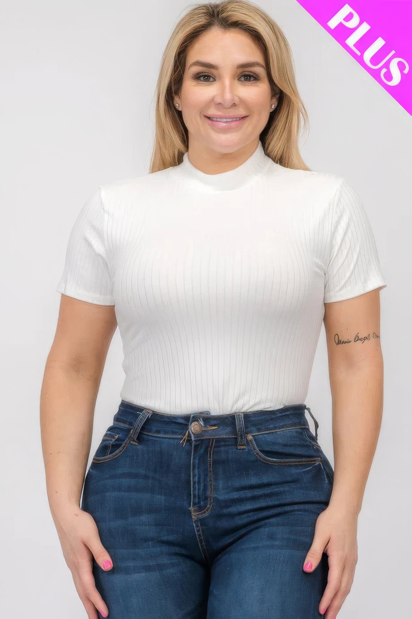 Plus Size Ribbed Short Sleeve Bodysuit - ThingsWeUseAndLove 