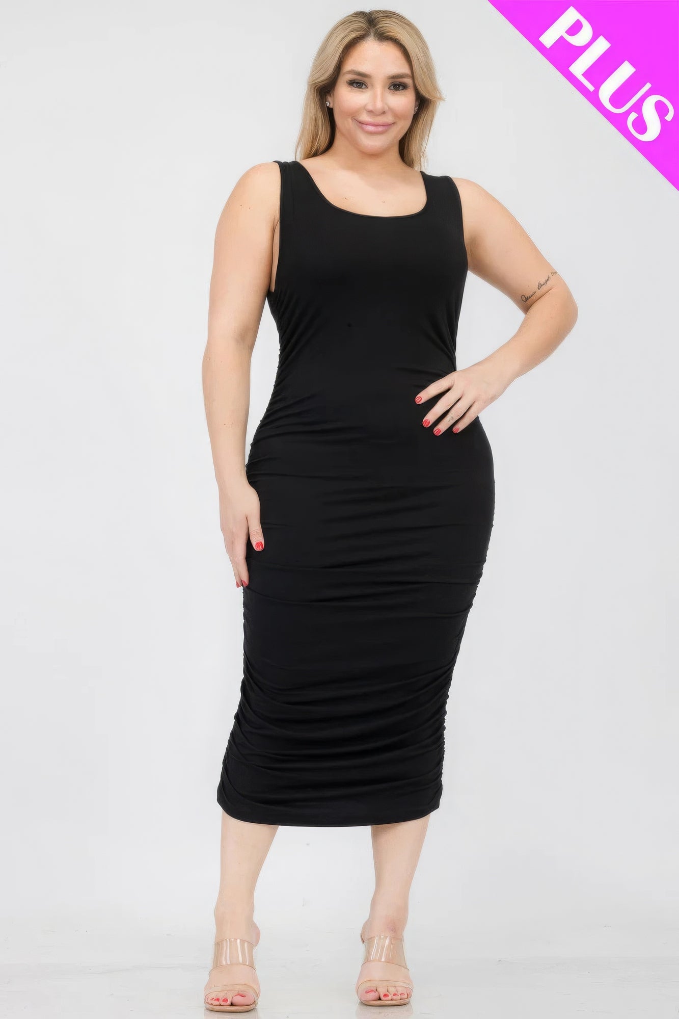 Plus Size Square Neck Ruched Bodycon Midi Dress - ThingsWeUseAndLove 