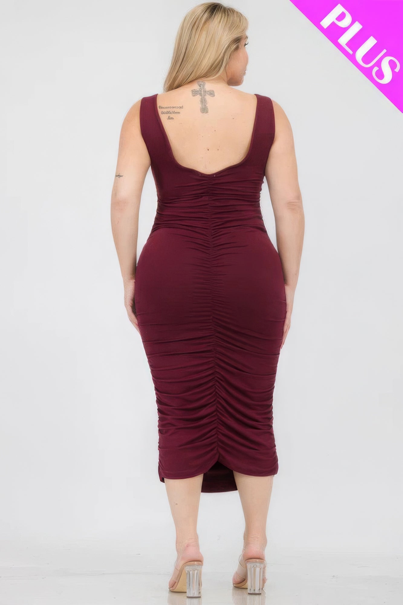 Plus Size Square Neck Ruched Bodycon Midi Dress - ThingsWeUseAndLove 