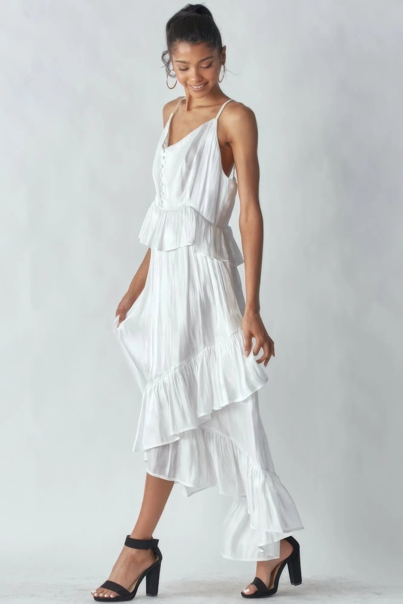 Shimmering Dress With Ruffles - ThingsWeUseAndLove 