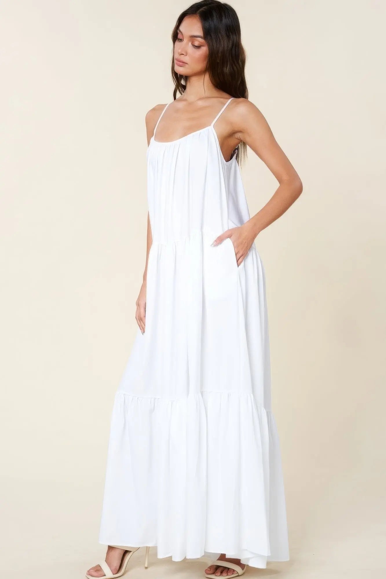 Maxi Sun Dress With Pockets - ThingsWeUseAndLove 