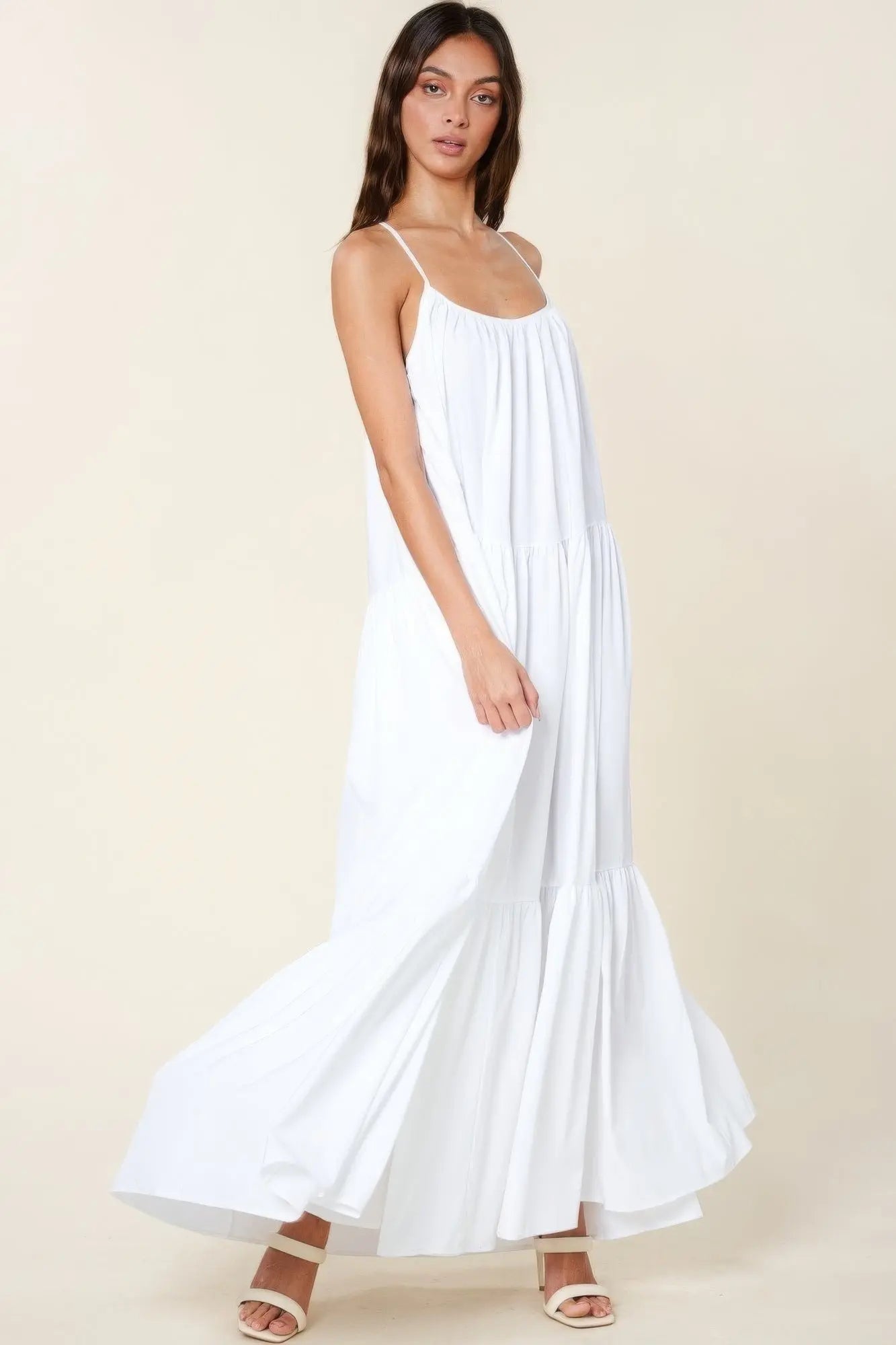 Maxi Sun Dress With Pockets - ThingsWeUseAndLove 