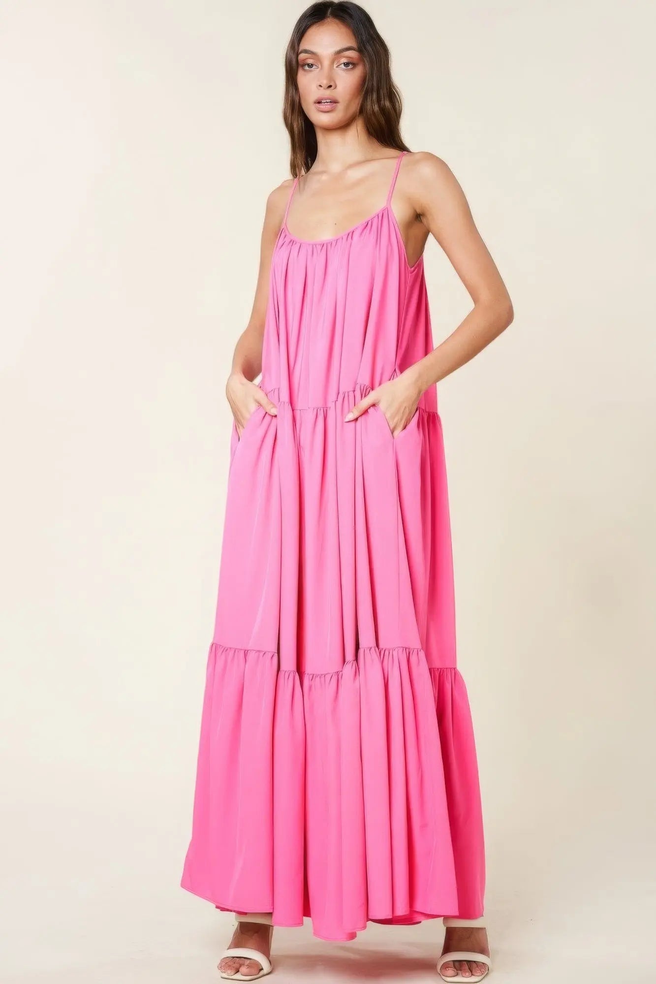 Maxi Sun Dress With Pockets - ThingsWeUseAndLove 