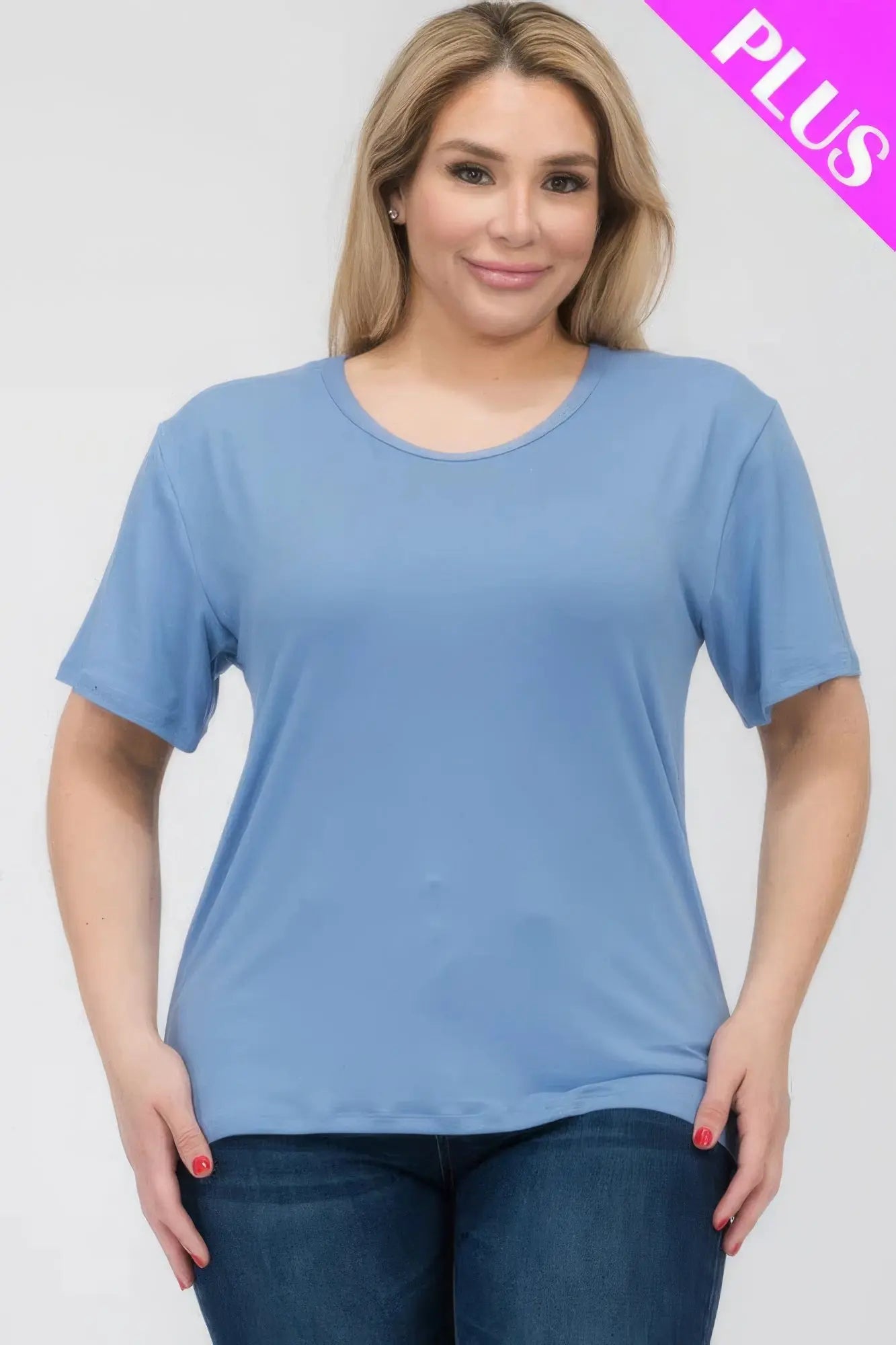 Plus Size Basic Short Sleeve T-shirt - ThingsWeUseAndLove 