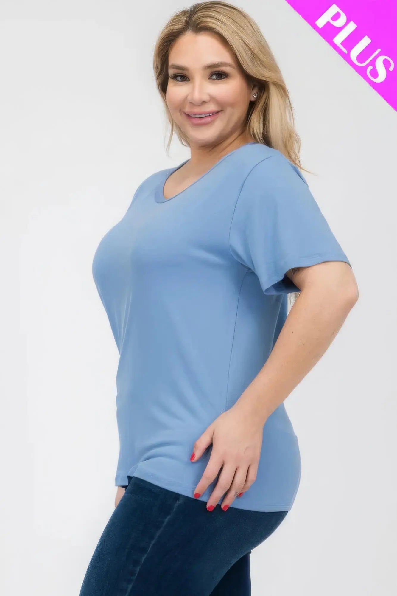 Plus Size Basic Short Sleeve T-shirt - ThingsWeUseAndLove 