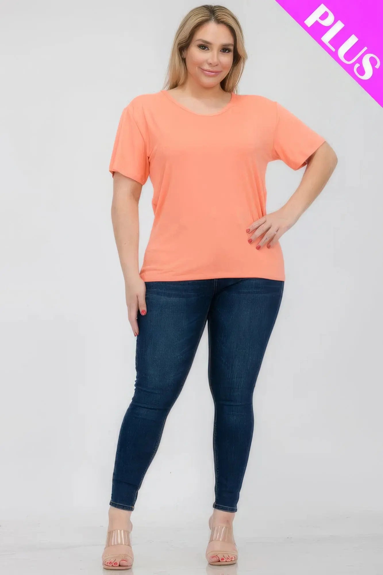 Plus Size Basic Short Sleeve T-shirt - ThingsWeUseAndLove 