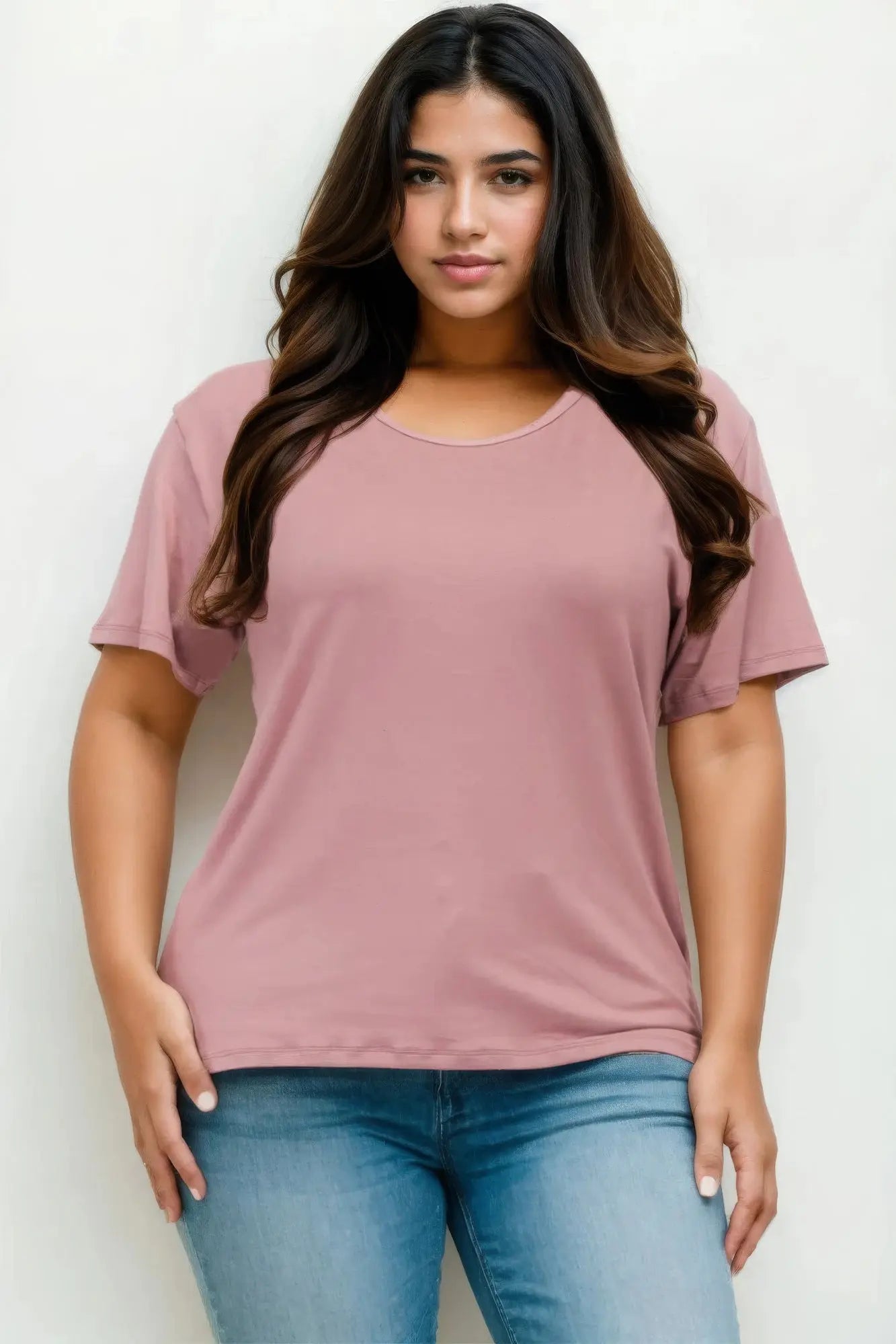 Plus Size Basic Short Sleeve T-shirt - ThingsWeUseAndLove 