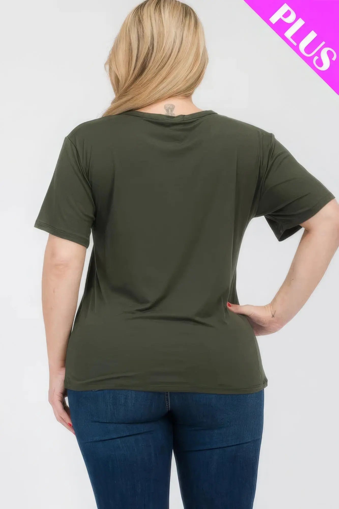 Plus Size Basic Short Sleeve T-shirt - ThingsWeUseAndLove 