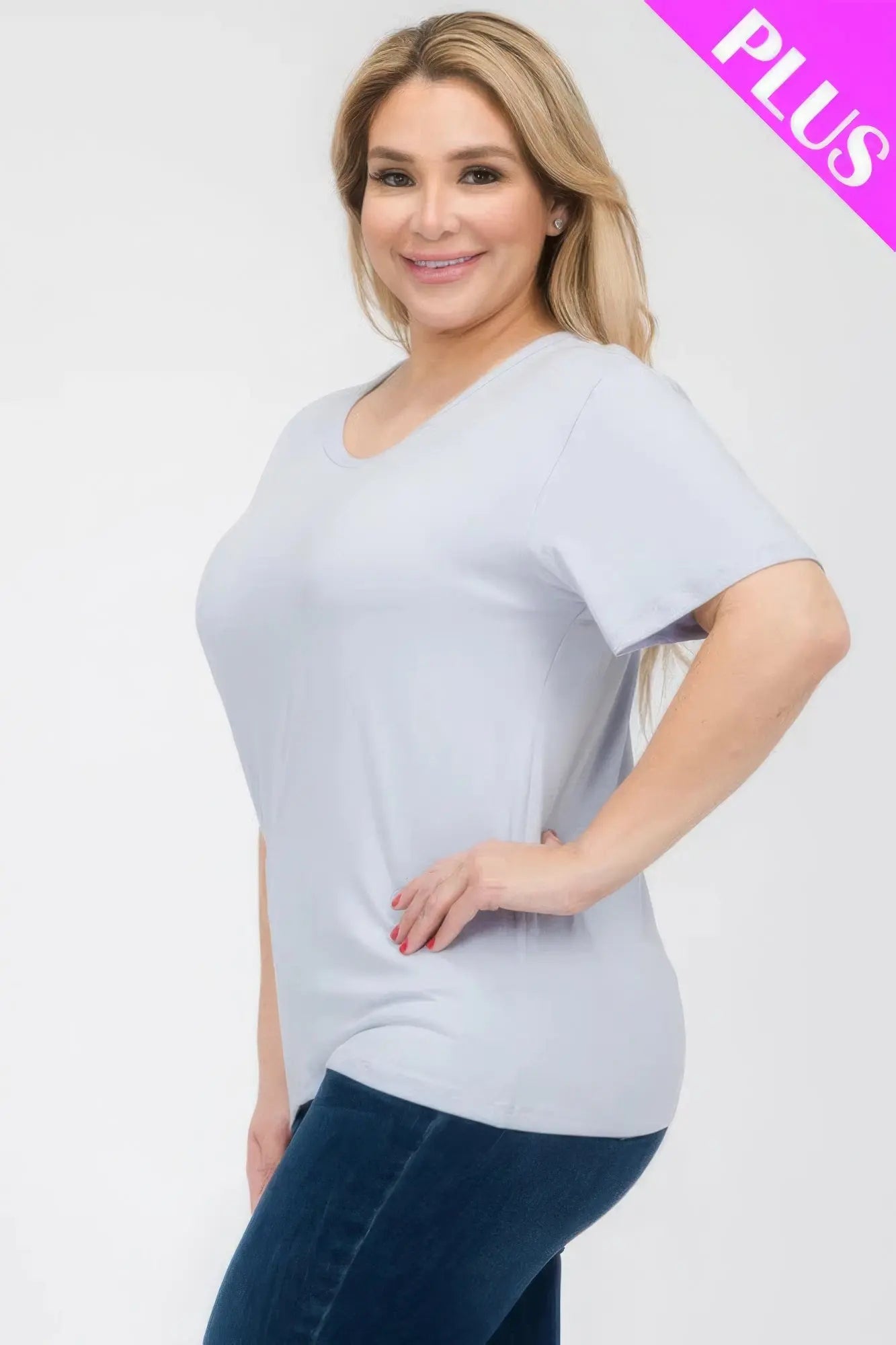 Plus Size Basic Short Sleeve T-shirt - ThingsWeUseAndLove 