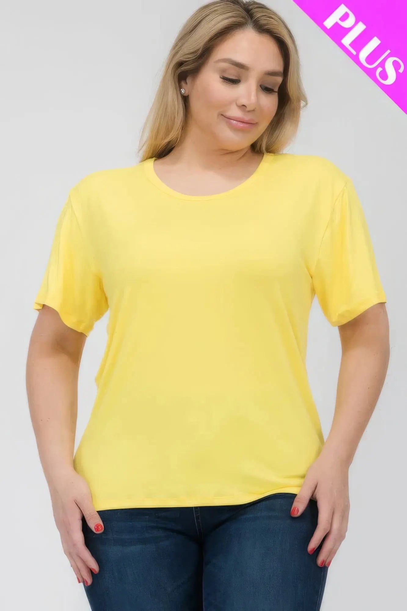 Plus Size Basic Short Sleeve T-shirt - ThingsWeUseAndLove 