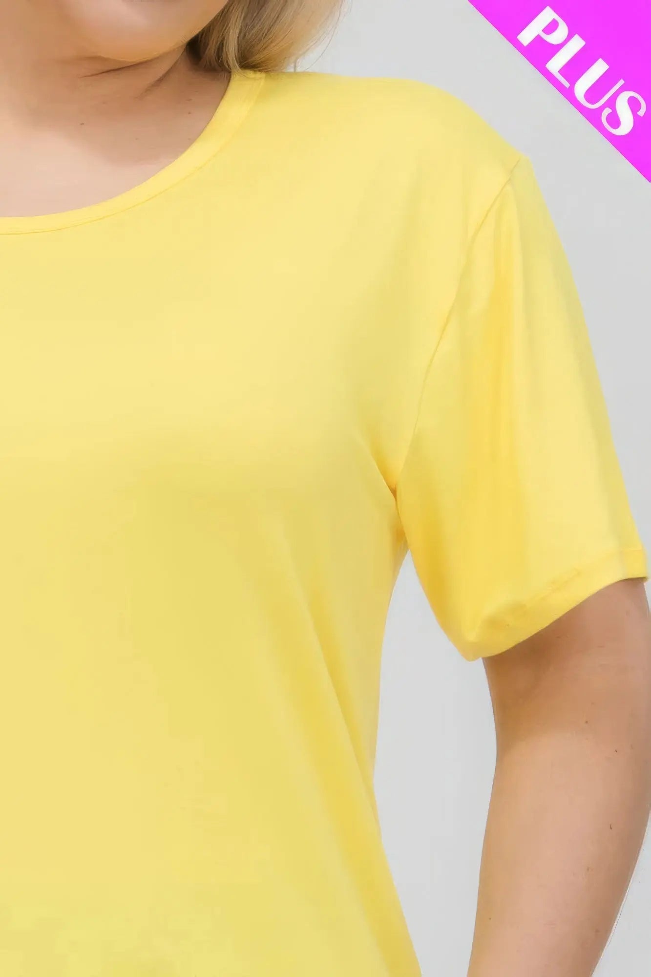 Plus Size Basic Short Sleeve T-shirt - ThingsWeUseAndLove 