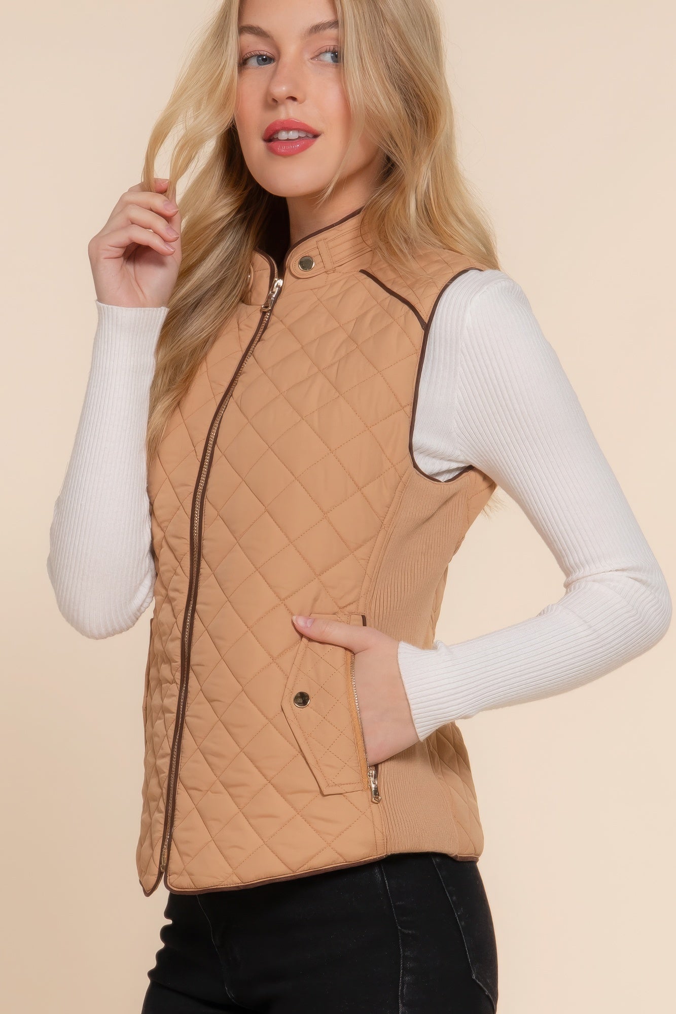 Suede Piping Quilted Padding Vest - ThingsWeUseAndLove 