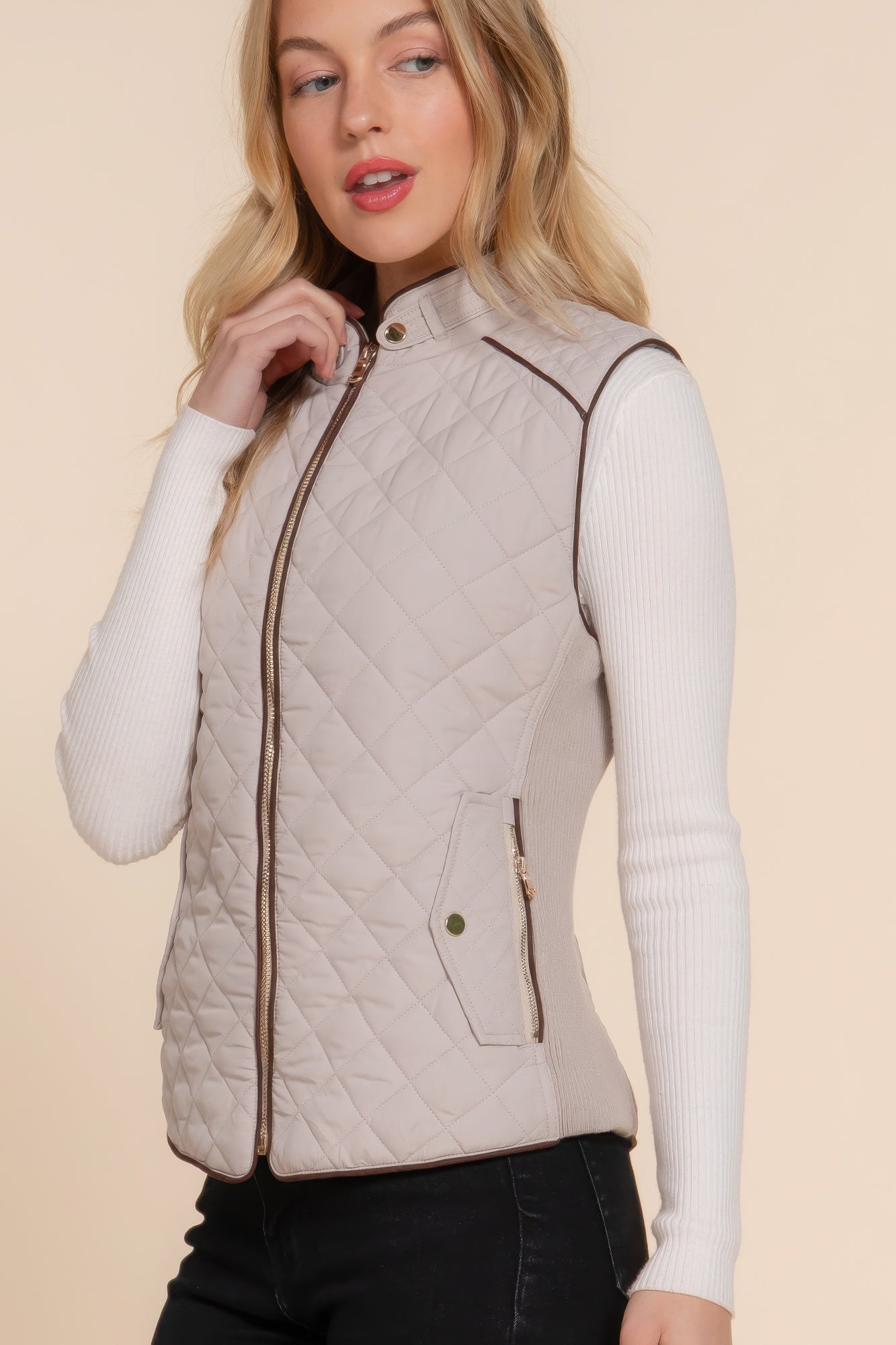 Suede Piping Quilted Padding Vest - ThingsWeUseAndLove 