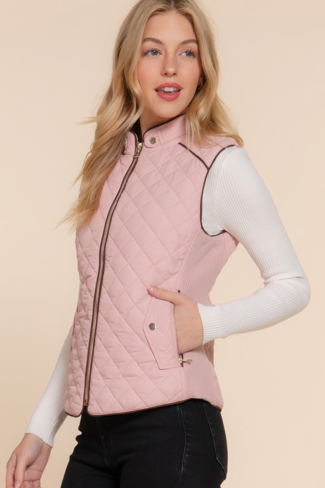 Suede Piping Quilted Padding Vest - ThingsWeUseAndLove 