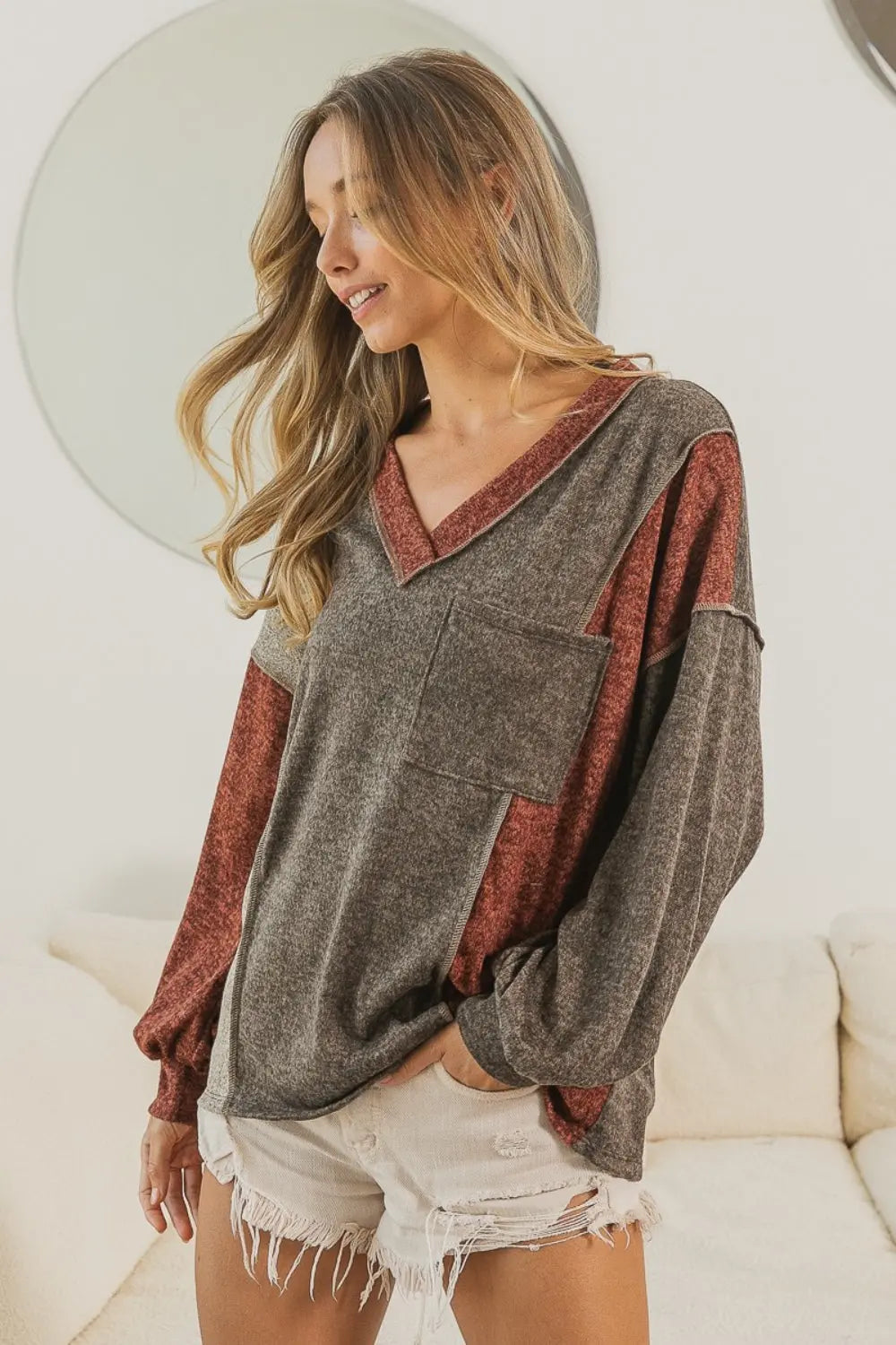 Color Block V Neck Exposed Seam Sweater - ThingsWeUseAndLove 