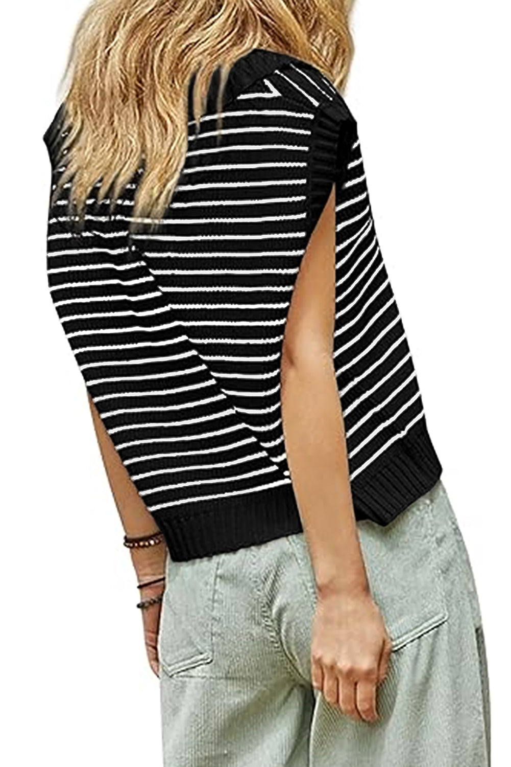 Turn-down Collar Sleeveless Knitted Top - ThingsWeUseAndLove 