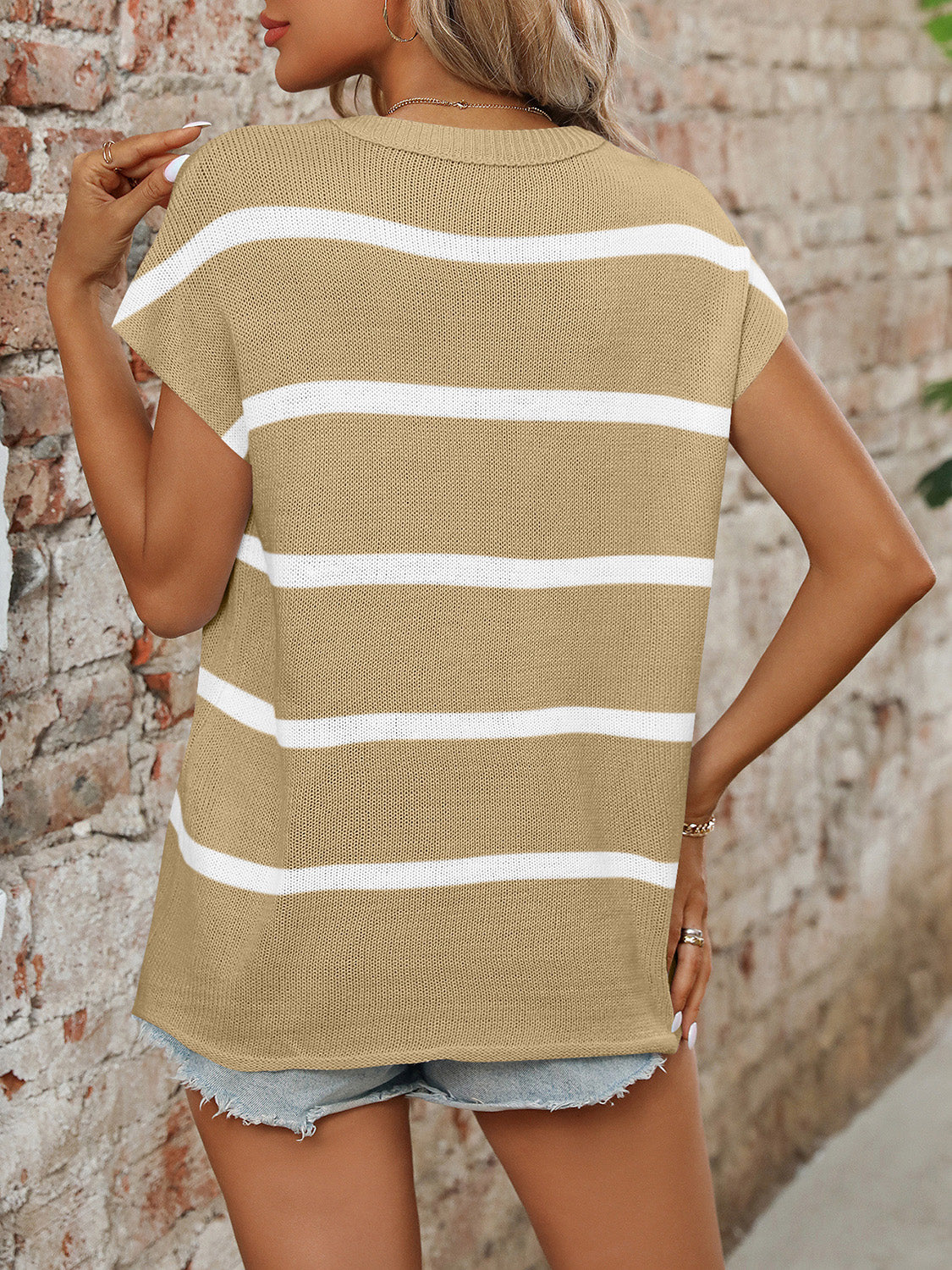 Simplicity Short Sleeve Round Neck Knit Top - ThingsWeUseAndLove 