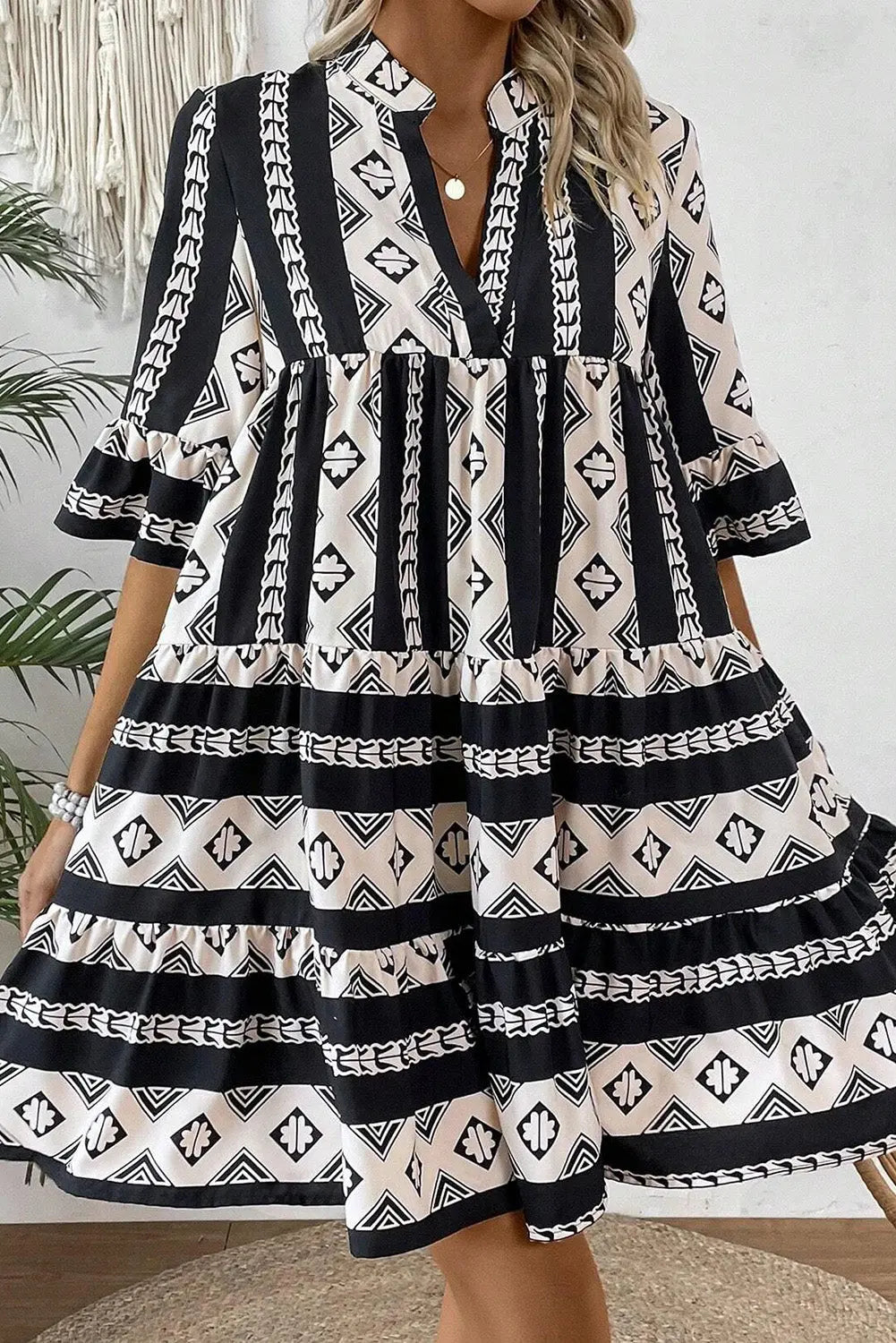 Black Abstract Print Bell Sleeve V Neck Boho Dress - ThingsWeUseAndLove 