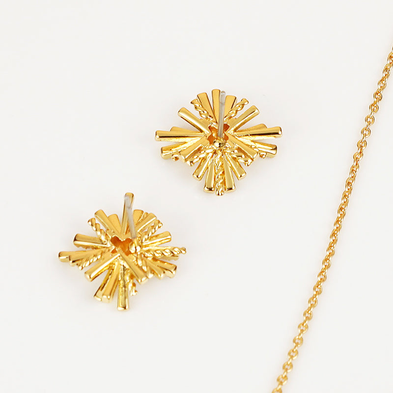 Starburst Gold-Plated Earrings and Necklace Set - ThingsWeUseAndLove 