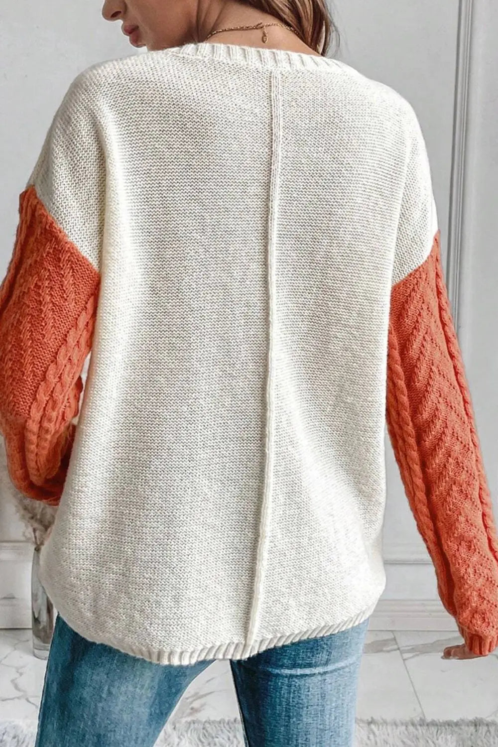 Round Neck Color Block Long Sleeve Sweater - ThingsWeUseAndLove 