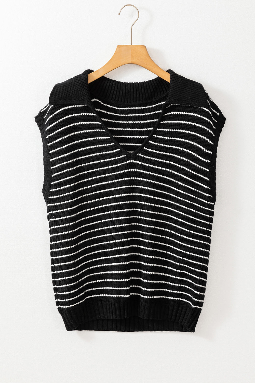 Turn-down Collar Sleeveless Knitted Top - ThingsWeUseAndLove 