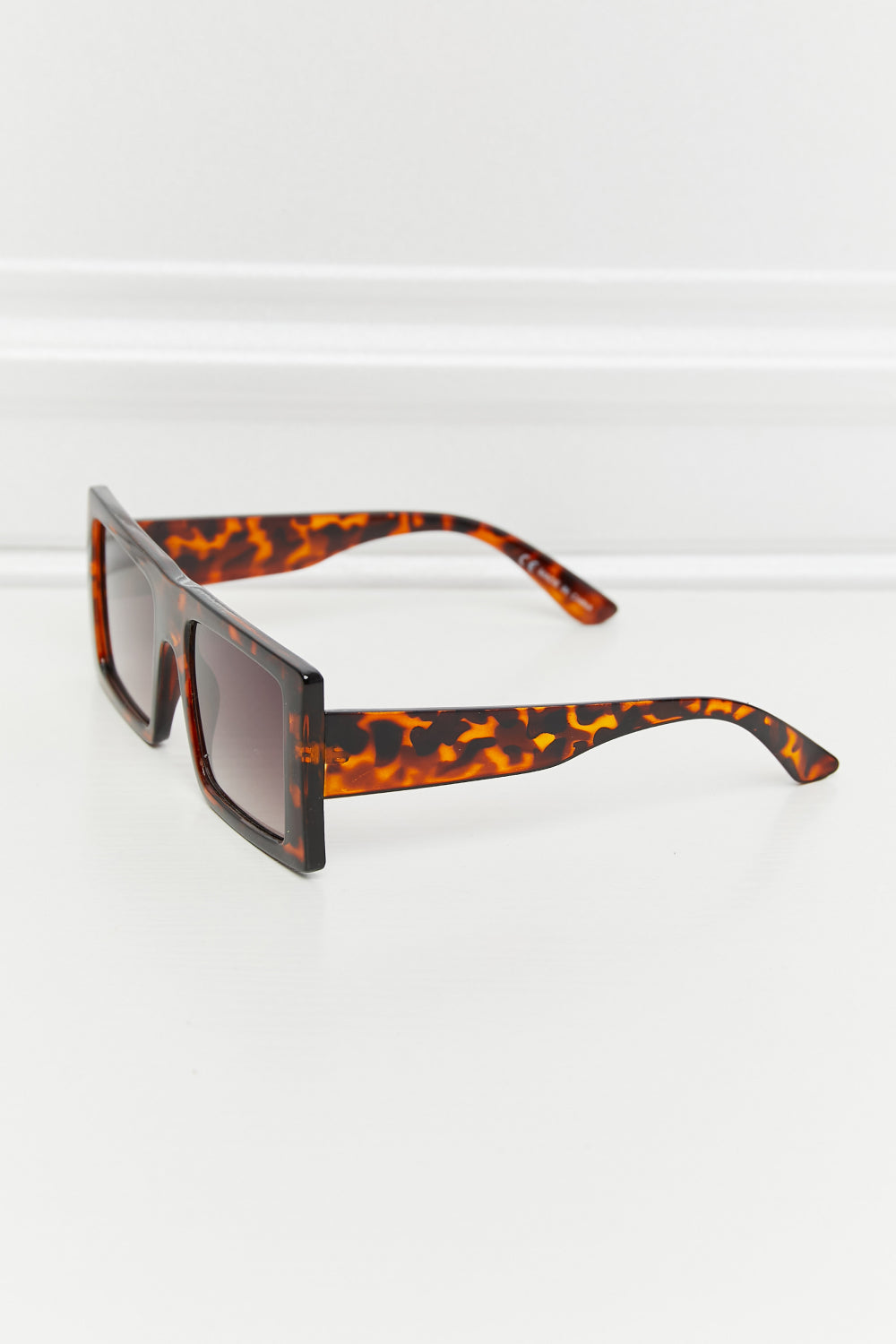 Square Polycarbonate Sunglasses - ThingsWeUseAndLove